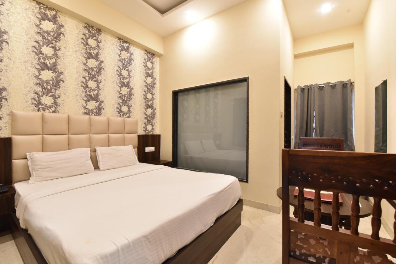 Hotel Dosa Plaza Udaipur Eksteriør billede