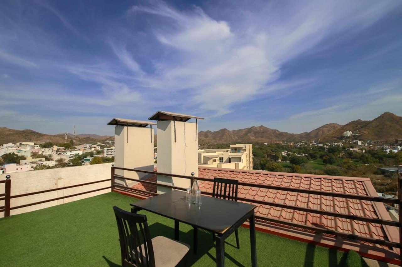 Hotel Dosa Plaza Udaipur Eksteriør billede