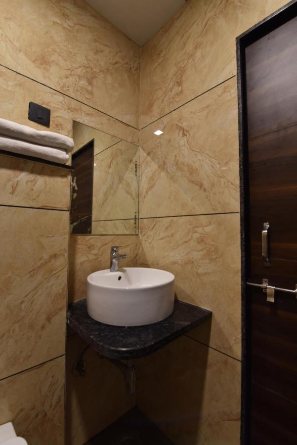 Hotel Dosa Plaza Udaipur Eksteriør billede