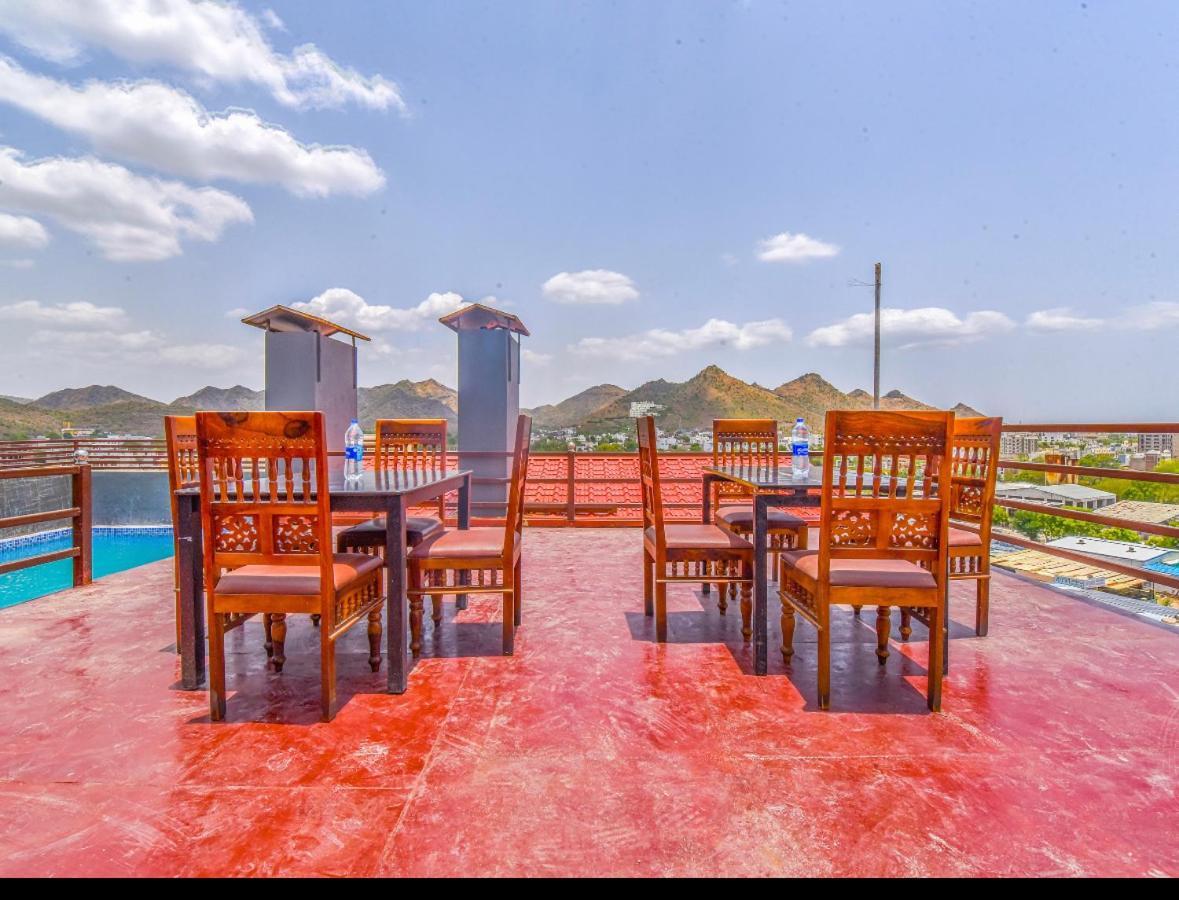 Hotel Dosa Plaza Udaipur Eksteriør billede